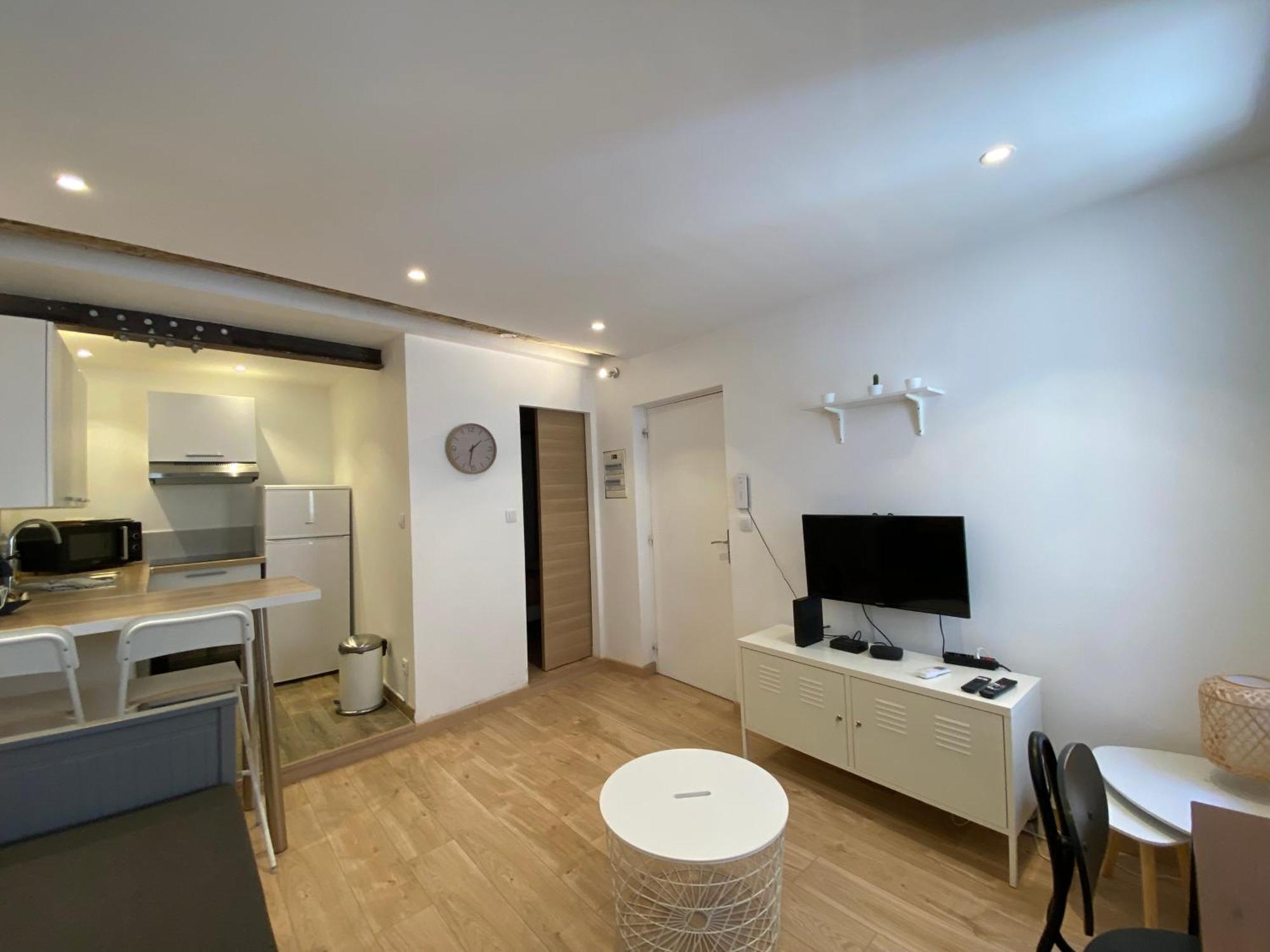 Fanny Wifi Climatise Tout A Pieds 4 Personnes La Ciotat Exteriör bild